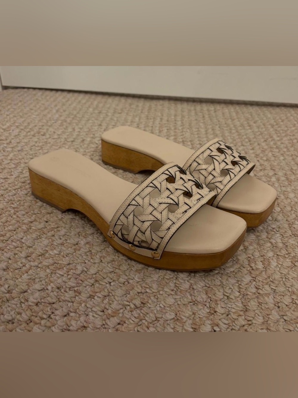 Tory Burch Beige Woven Slide Sandals with Wooden Platform